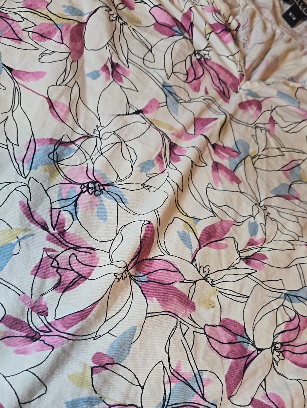 Mixed Pink Tops Bundle - Patterned Tank & Solid Shell - Picture 3 of 4